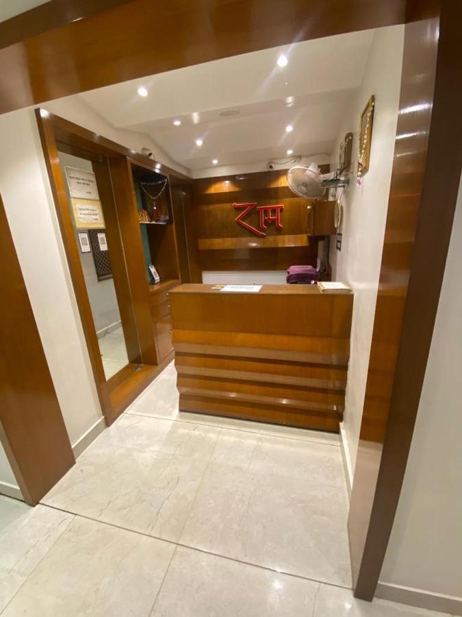 Hotel Raghupati Ayodhya Экстерьер фото